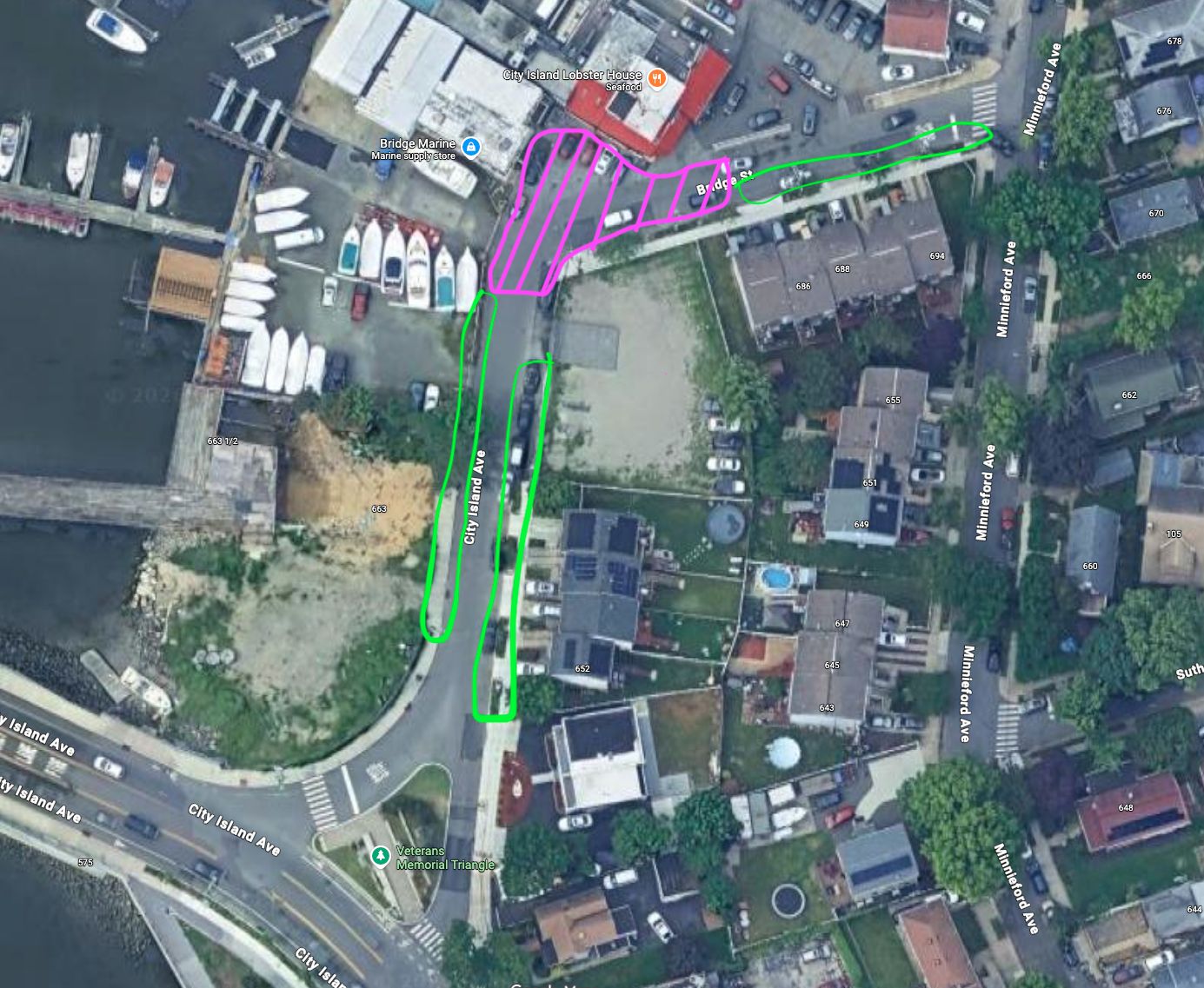 Aerial map of the boathouse corner: pink no-parking zone in front of the marine store, green parking zones along Bridge St and City Island Ave