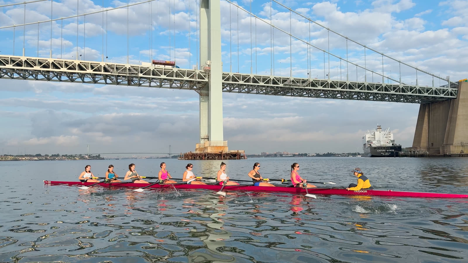 An eight with the Whitestone Bridge behind